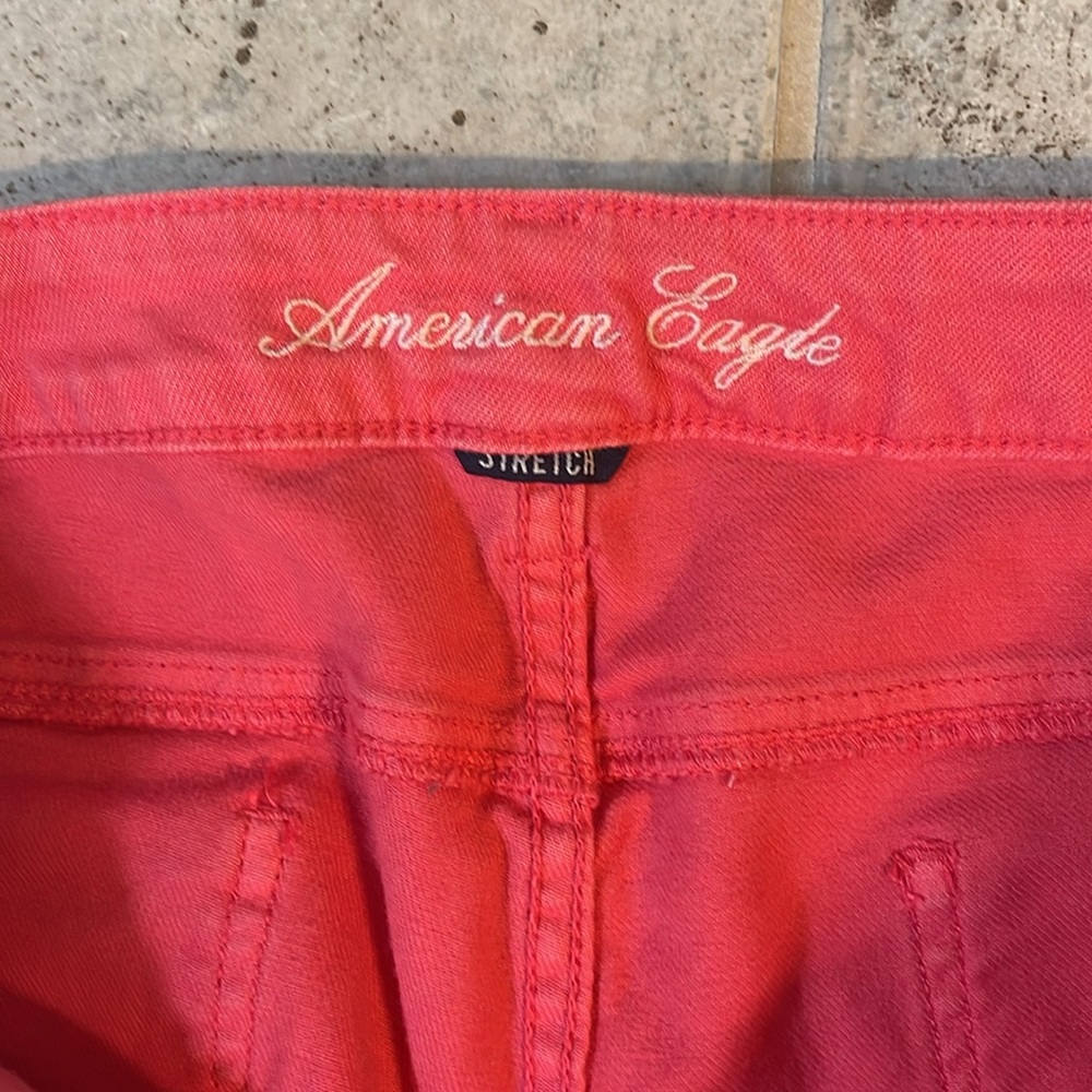 Pink! EUC American Eagle Jeans - Picture 2 of 4